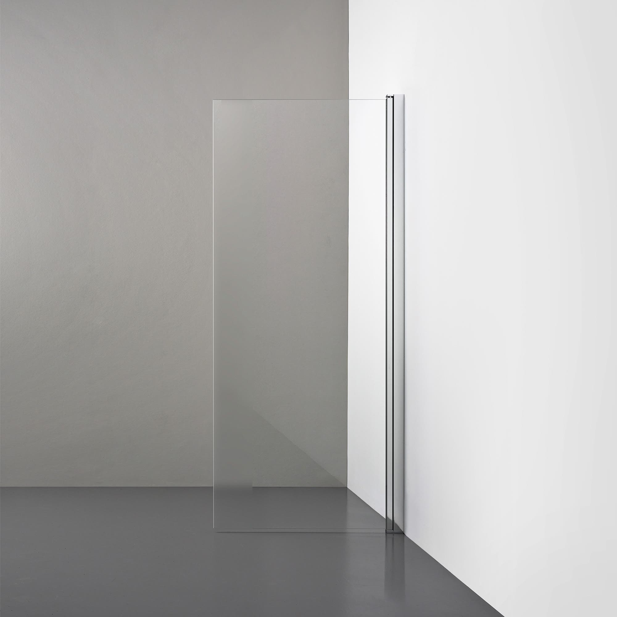 R3 Shower wall Straight door