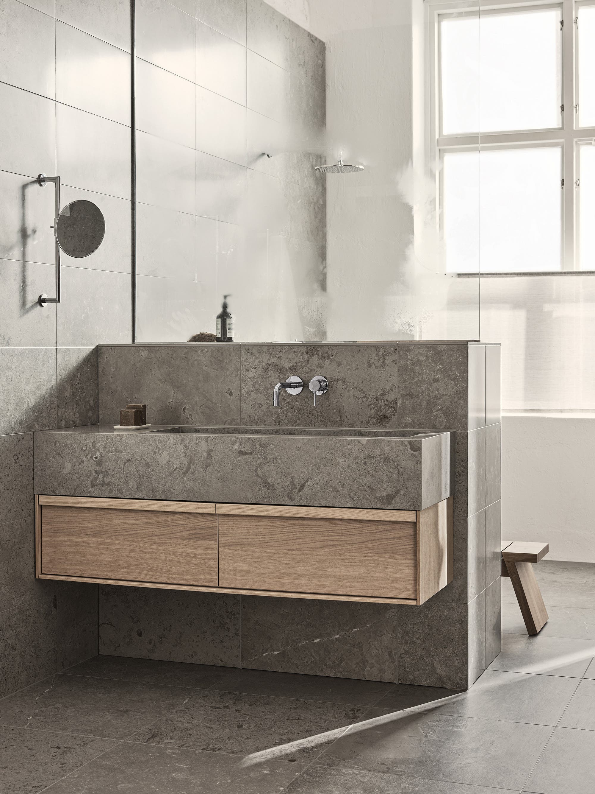 R4 Duschvägg profil – på halvnisch